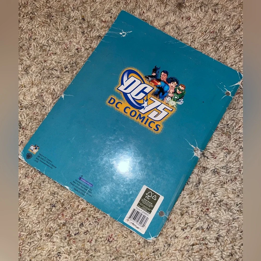 Wonder Woman vintage folder